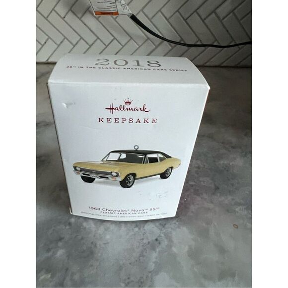 Hallmark: 1968 Chevrolet Nova SS - Classic American - Keepsake Ornament - 2018 - Picture 1 of 6